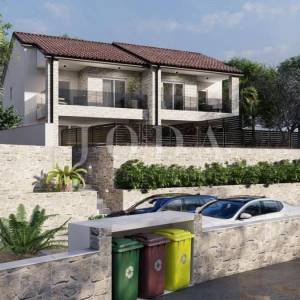 Malinska, kuća na mirnoj lokaciji s pogledom na more
