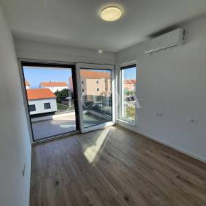 Malinska, kuća s bazenom, novogradnja