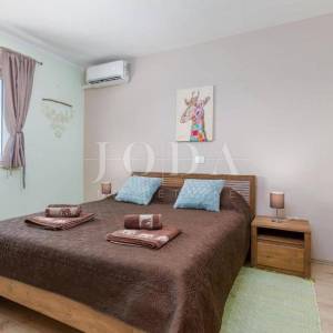 Marčana, okolica, prekrasna kuća za odmor sa bazenom i saunom