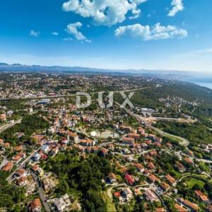 MATULJI - Građevinska parcela 200m do centra
