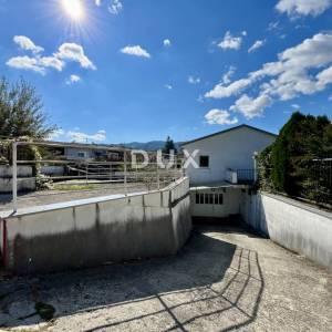 MATULJI, MALI BRGUD - Kuća s potencijalom, 278 m², mirna lokacija i odlična povezanost