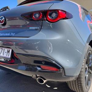 Mazda 3 5HB 2.5L E-SKYACTIV G 140PS 6AT FWD NAGISA