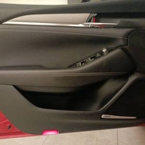 Mazda 6 CD184 AT REVOLUTION TOP