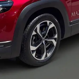 Mazda MX-30 R-EV MAKOTO INDUSTRIAL VINTAGE