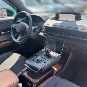 Mazda MX-30 R-EV MAKOTO INDUSTRIAL VINTAGE