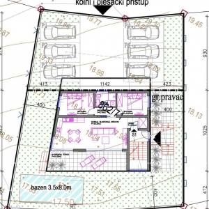 Medulin, Mukalba – Građevinski teren s započetom gradnjom.