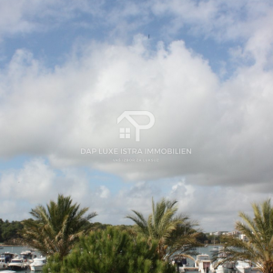 Medulin Stan 50m2 prvi red do mora Prodaja 