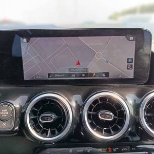 Mercedes-Benz GLA 200d