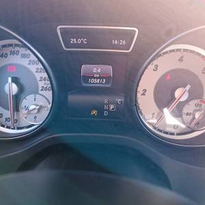 Mercedes-Benz GLA 200D