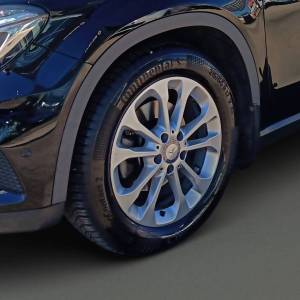 Mercedes-Benz GLA 200D