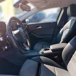 Mercedes-Benz GLA 200D