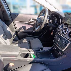 Mercedes-Benz GLA 200D