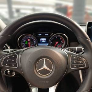 Mercedes-Benz GLA 200D