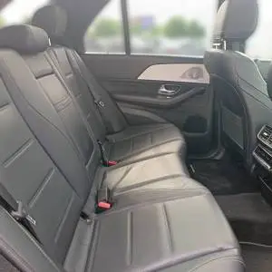 Mercedes-Benz GLE 300D 4MATIC AT