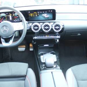 Mercedes-Benz klasa A 200d AUTOMATIK AMG *PANORAMA, LED, KAMERA*