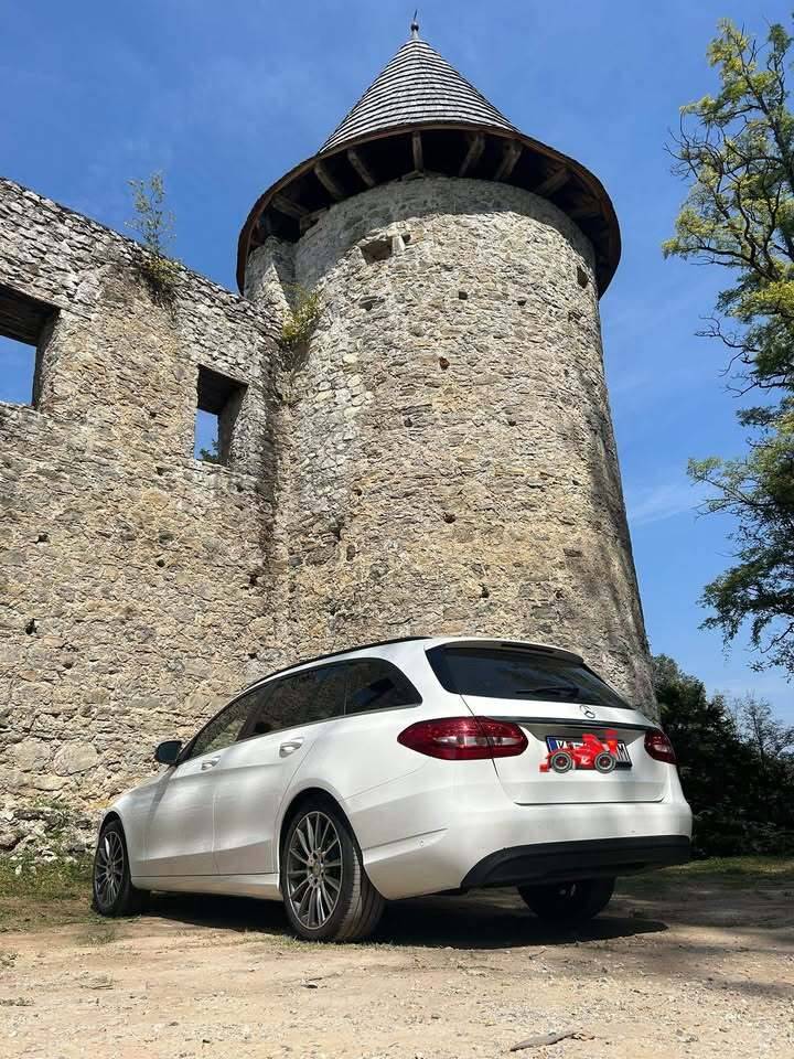 Mercedes C