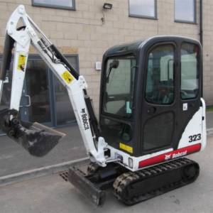Mini Bageri Bobcat 323 -2009