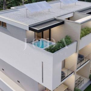 Moderan apartman s vrtom i terasom, novogradnja, otok Krk