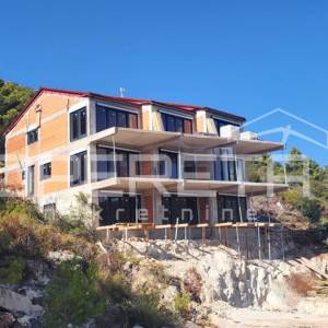 Moderan stan u srcu prirode, Pasadur, Lastovo