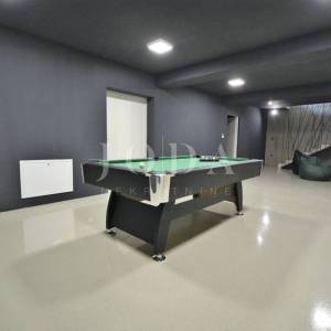 Moderna urbana villa s bazenom, otok Krk
