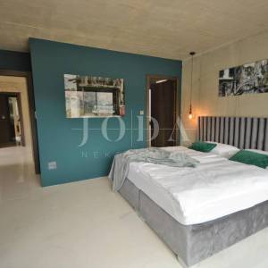 Moderna urbana villa s bazenom, otok Krk