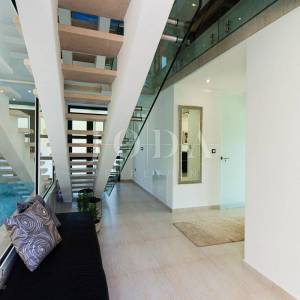 Moderna vila u zaleđu Crikvenice