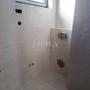 Moderna villa s bazenom i pogledom na more, otok Krk