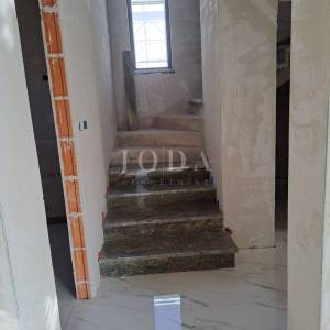 Moderna villa s bazenom i pogledom na more, otok Krk