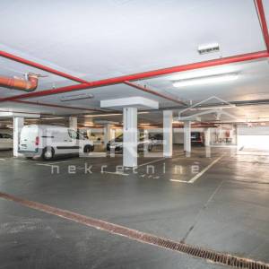 Najam, Garaža, Kvatrić, Bužanova, 12m2