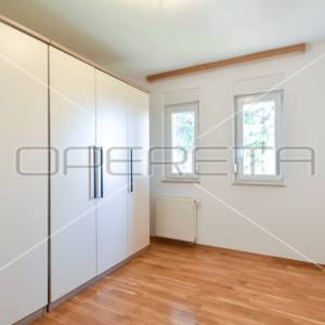 Najam, Kuća, Čret, Čret, Dvojni objekt, 275m2