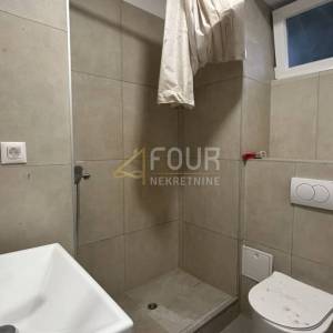 Najam, Rijeka, Mlaka, 3s+db, 70m2 - do 7 radnika
