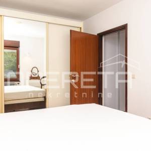 Najam, Stan, Remete, Kameniti stol, 4s, 120m2