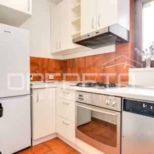 Najam, Stan, Remete, Kameniti stol, 4s, 120m2