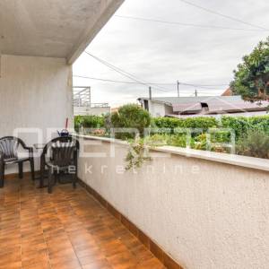 Najam, Stan, Remete, Kameniti stol, 4s, 120m2