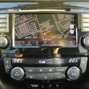 Nissan Qashqai 1.5 DCi *NAVIGACIJA, KAMERA*