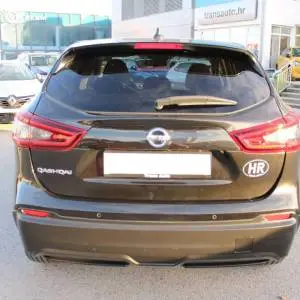 Nissan Qashqai 1.5 DCi *NAVIGACIJA, KAMERA*