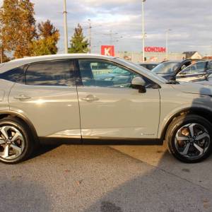 Nissan Qashqai E-Power AUTOMATIK N-Connecta *PANORAMA, LED, NAVIGACIJA*