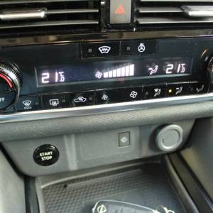 Nissan Qashqai E-Power AUTOMATIK N-Connecta *PANORAMA, LED, NAVIGACIJA*