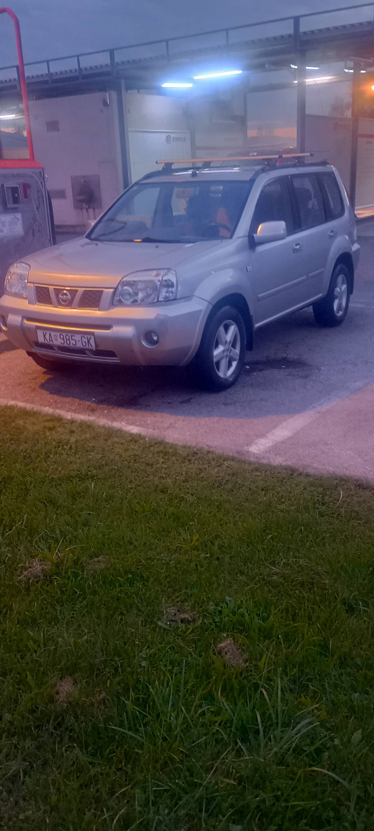 Nissan x-trail 2005.god.