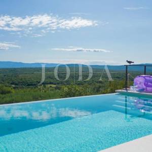 Nova moderna kuća - okolica grada Krka