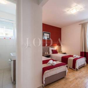Novalja apartman 1. red do mora