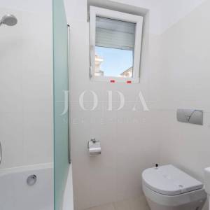 Novalja apartman 1. red do mora