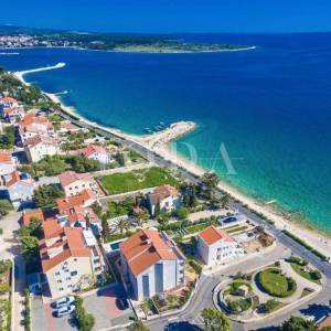 Novalja apartman 1. red do mora