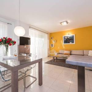 Novalja apartman 1. red do mora