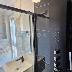 Novalja, novogradnja penthouse