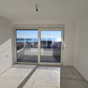Novalja, novogradnja penthouse