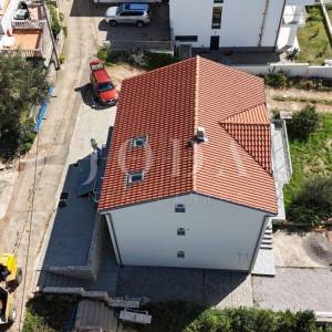 Novi stan sa okućnicom Sopaljska
