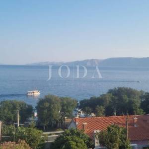 Novi Vindolski, kuća 70m od mora