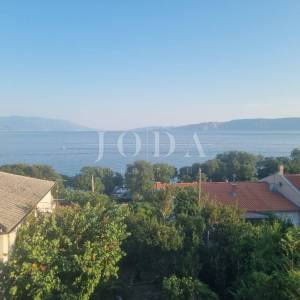 Novi Vindolski, kuća 70m od mora