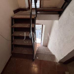NOVI VINODOLSKI, autohtona primorska kuća